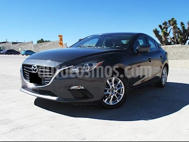 Mazda 3 Sedan i Touring usado (2016) color Gris Meteoro precio $230,000