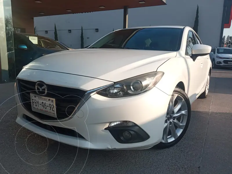 Mazda 3 Sedán i Aut usado (2016) color Blanco Perla precio $263,000