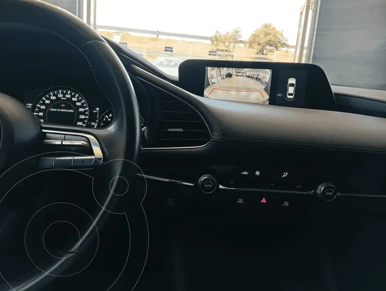 mazda 3-sedan
