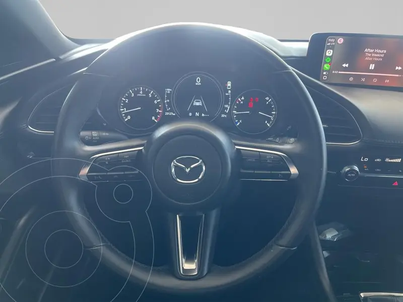 mazda 3-sedan