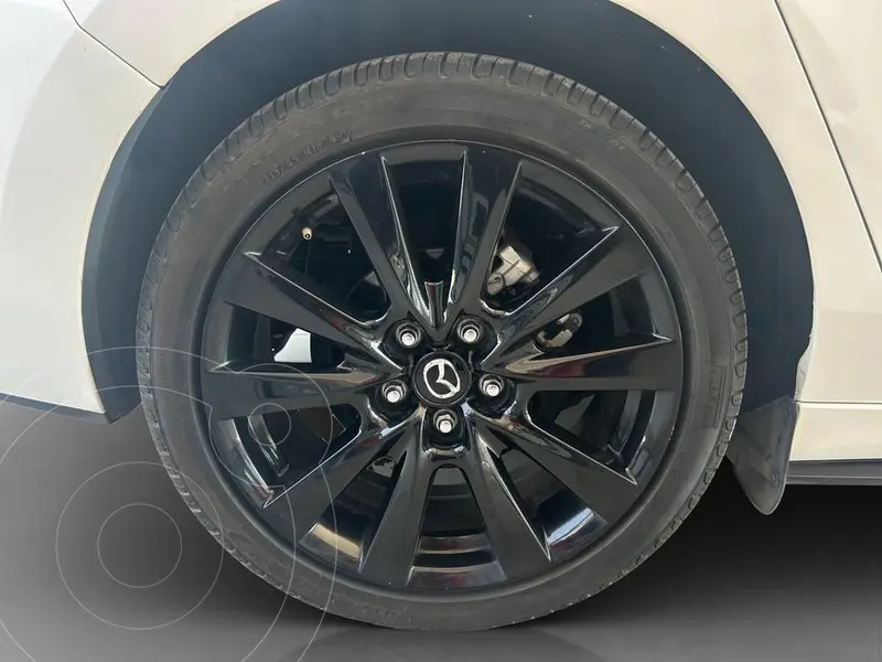 mazda 3-sedan