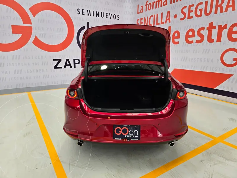 mazda 3-sedan