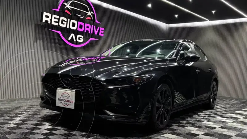 Foto Mazda 3 Sedan i Sport usado (2024) color Negro precio $380,000