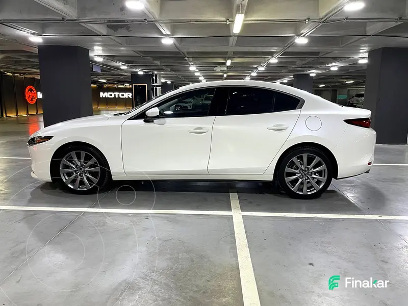 mazda 3-sedan