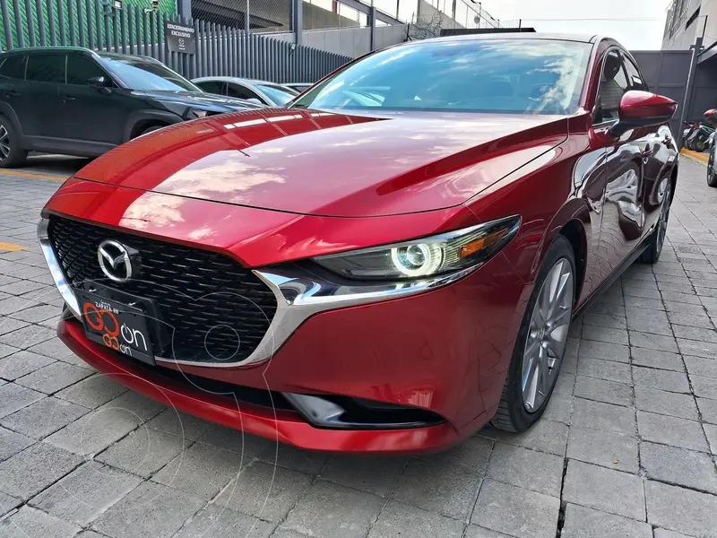 Foto Mazda 3 Sedan i Grand Touring Aut usado (2023) color Rojo financiado en mensualidades(enganche $106,275 mensualidades desde $8,127)