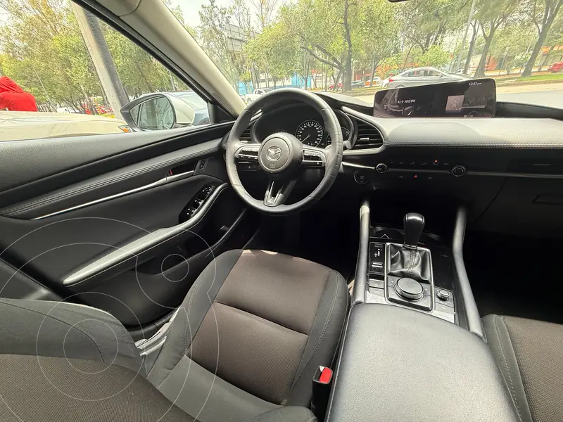 mazda 3-sedan