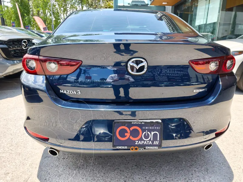 mazda 3-sedan