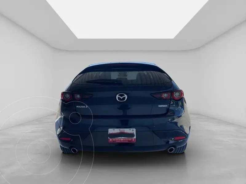 mazda 3-sedan
