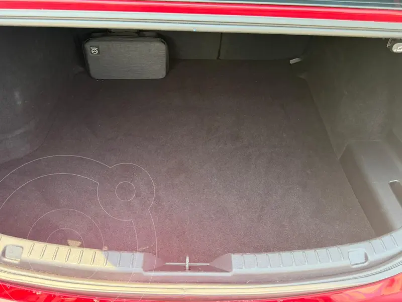 mazda 3-sedan