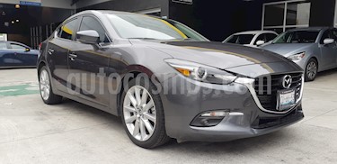 foto Mazda 3 Sedan s Grand Touring Aut usado (2018) color Gris Titanio precio $315,900