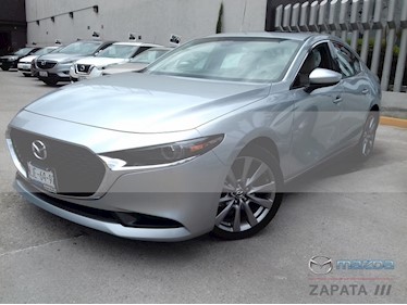 foto Mazda 3 Sedan s Grand Touring Aut usado (2019) color Gris Titanio precio $375,000