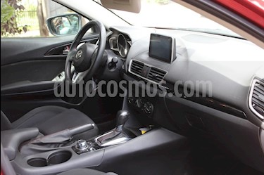 foto Mazda 3 Sport 2.0 V usado (2015) color Rojo precio $10.500.000