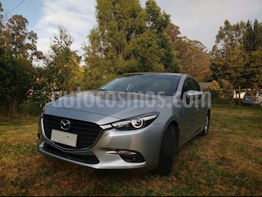 Mazda 3 2.0L SR Aut usado (2018) color Gris precio $11.800.000