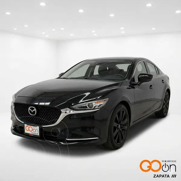 Foto Mazda 6 Carbon Edition usado (2021) color MAZWNEGRO CELESTE precio $339,000