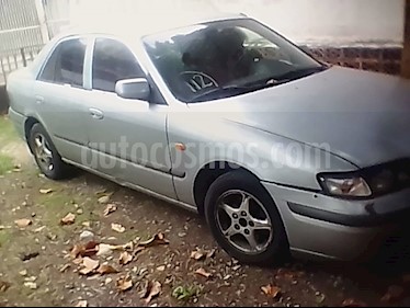 Mazda 626 GLX Sinc. usado (2000) color Plata precio u$s1.500