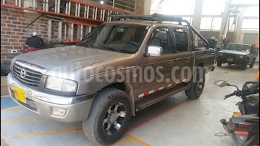 Mazda B2600 4X4 Doble Cabina usado (2006) color Gris precio $25.000.000