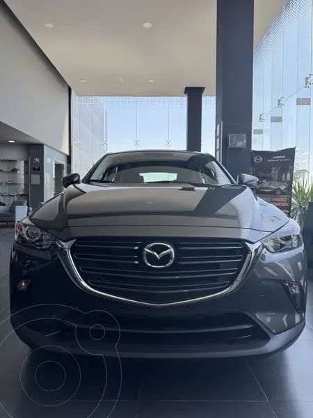 Foto Mazda CX-3 i nuevo color Gris Titanio precio $386,900
