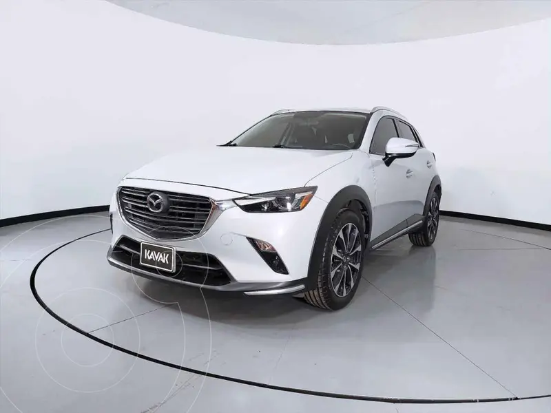 Foto Mazda CX-3 i Grand Touring usado (2019) color Blanco precio $376,999