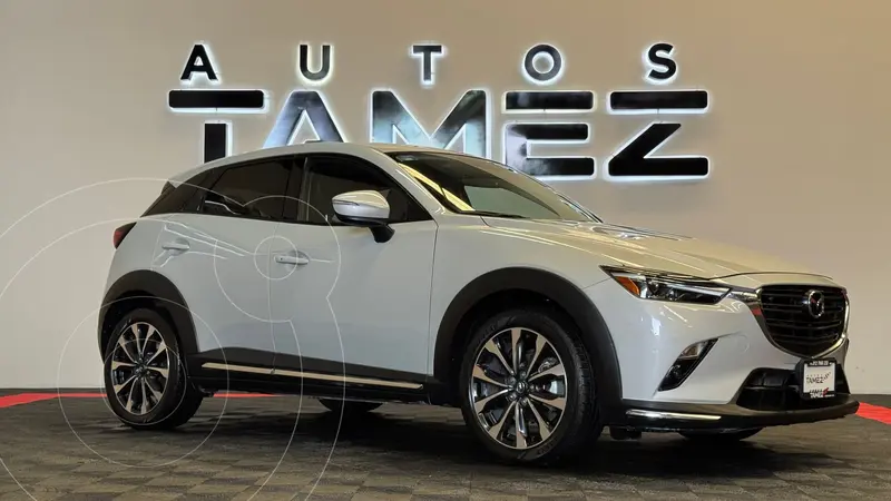 Foto Mazda CX-3 i Grand Touring usado (2022) color plateado precio $349,000