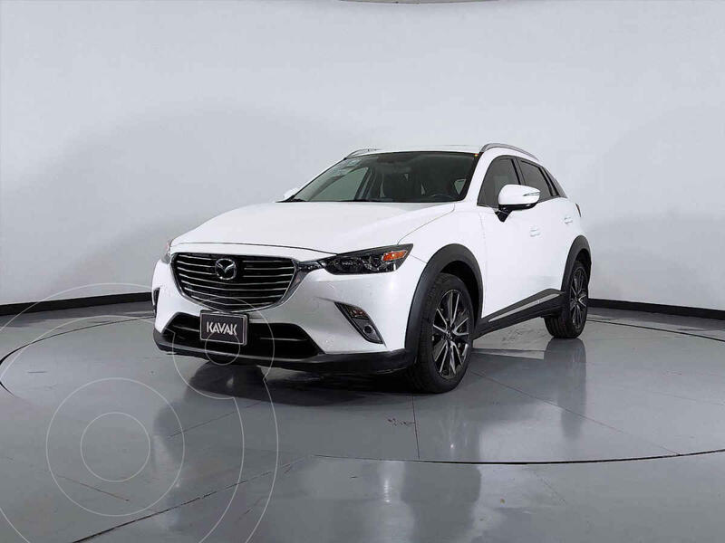 Foto Mazda CX-3 i Grand Touring usado (2016) color Blanco precio $315,999