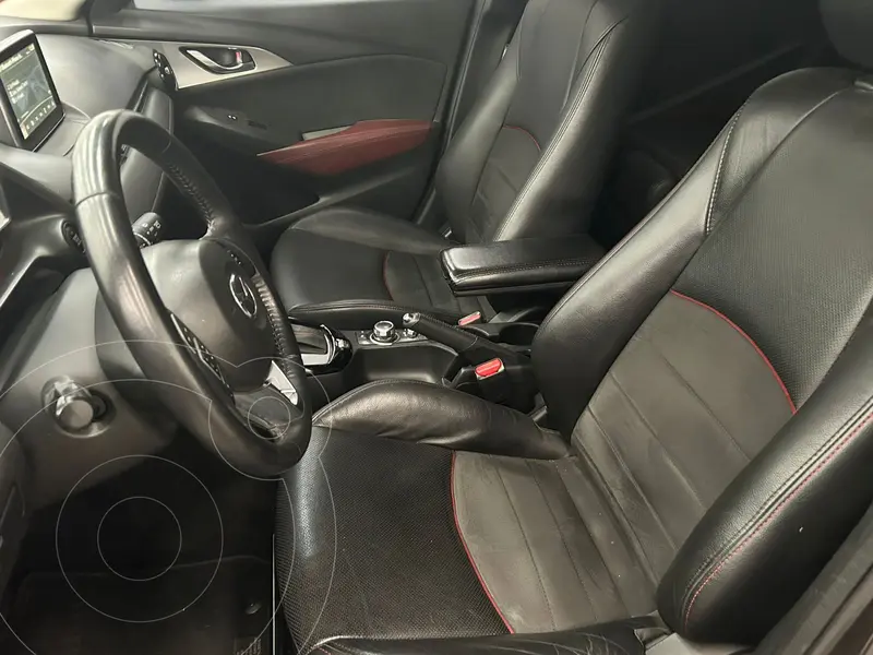 Foto Mazda CX-3 i Grand Touring usado (2017) color Gris precio $256,000
