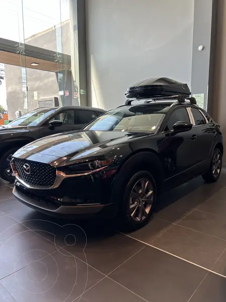 Foto Mazda CX-30 i Grand Touring nuevo color Gris Titanio precio $517,900