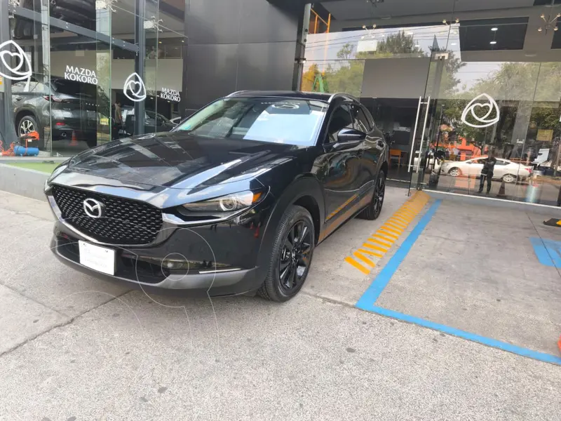 Foto Mazda CX-30 Signature usado (2025) color Negro precio $527,000