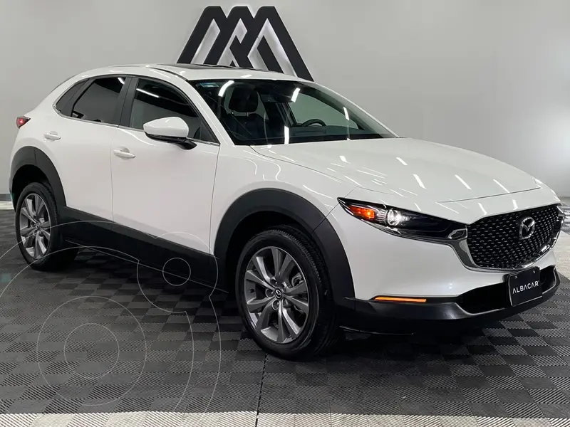 Foto Mazda CX-30 i Sport usado (2021) color Blanco precio $329,999