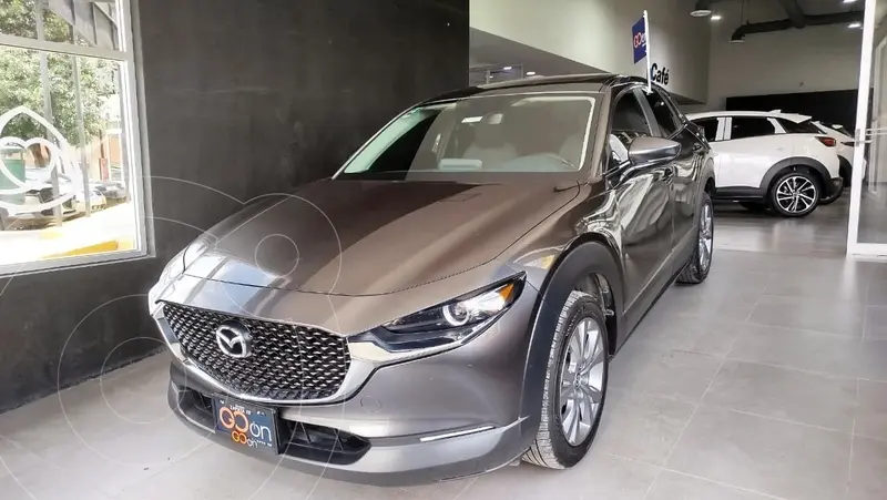 Foto Mazda CX-30 i Sport usado (2021) color Gris Oscuro financiado en mensualidades(enganche $94,012 mensualidades desde $7,189)