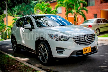 foto Mazda CX-5 Grand Touring LX 2.5L 4x4 Aut usado (2017) color Blanco Perla precio $94.900.000