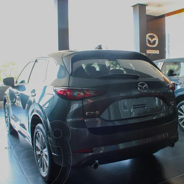 Foto Mazda CX-5 i Sport nuevo color Gris Titanio precio $551,900