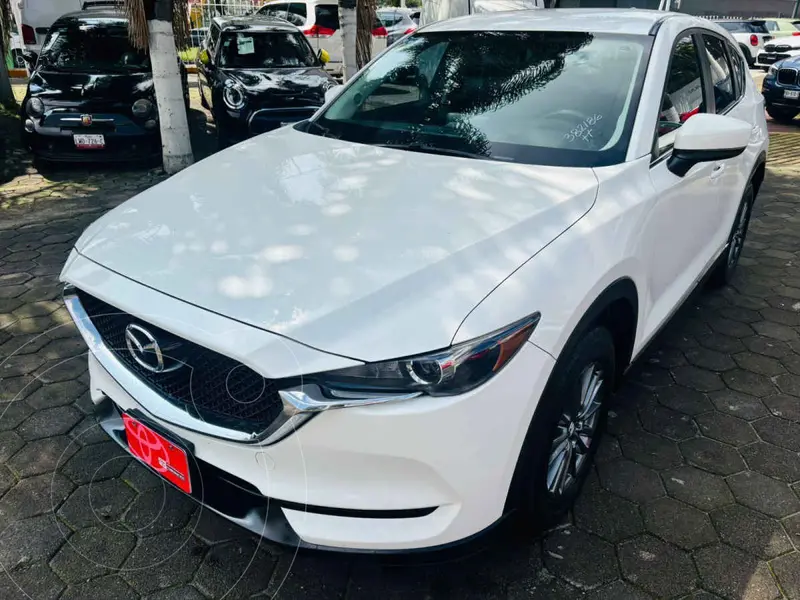 Foto Mazda CX-5 2.0L i Sport usado (2018) color Blanco precio $298,000