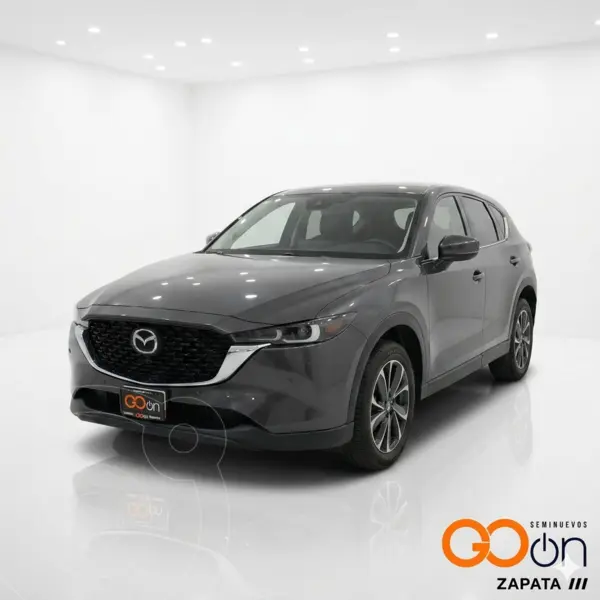 Foto Mazda CX-5 Signature usado (2023) color MAZ_46G_GRIS TITANIO precio $489,000