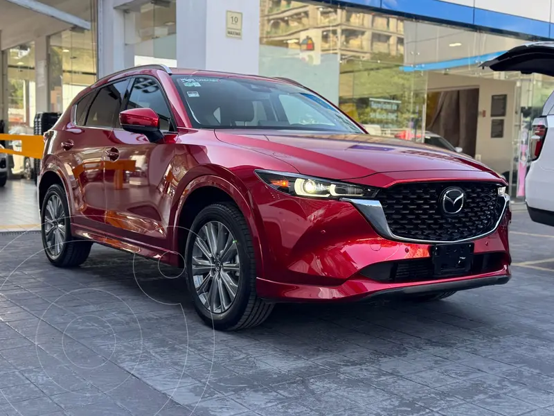 Foto Mazda CX-5 Signature usado (2025) color Rojo financiado en mensualidades(enganche $199,020 mensualidades desde $13,260)