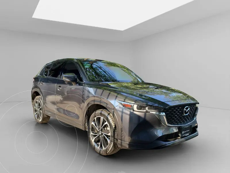 Foto Mazda CX-5 s Grand Touring usado (2023) color Gris precio $460,000