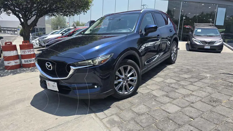Foto Mazda CX-5 2.5L T Signature usado (2019) color Azul financiado en mensualidades(enganche $99,169 mensualidades desde $10,553)