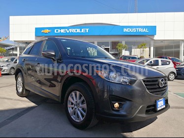 Mazda CX-5 2.0L i usado (2016) color Gris Meteoro precio $245,000