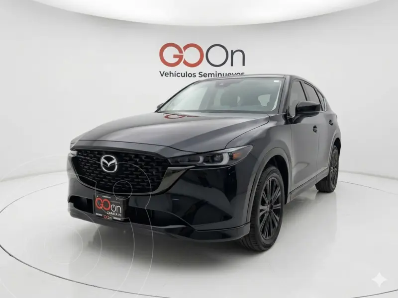 Foto Mazda CX-5 i Grand Touring usado (2024) color MAZWNEGRO CELESTE precio $535,000