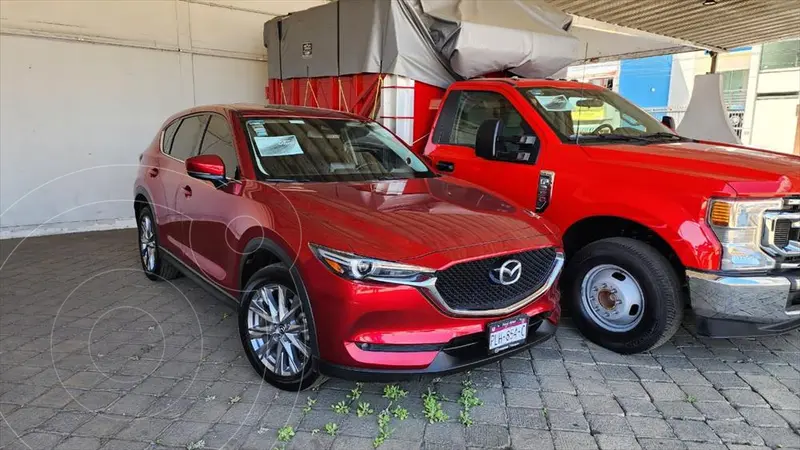 Foto Mazda CX-5 Signature usado (2021) color Rojo precio $485,000