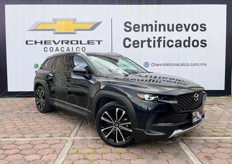 Foto Mazda CX-50 Signature usado (2025) color Negro financiado en mensualidades(enganche $227,910 mensualidades desde $15,185)