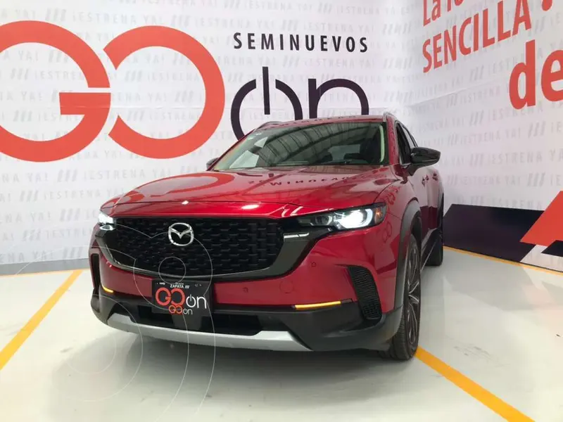Foto Mazda CX-50 Signature usado (2025) color Rojo precio $699,000