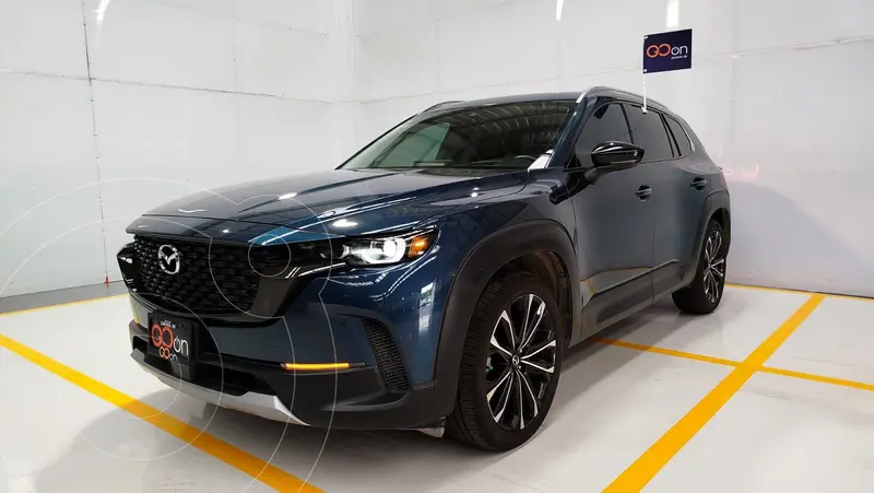 Foto Mazda CX-50 Signature usado (2024) color Azul precio $675,000