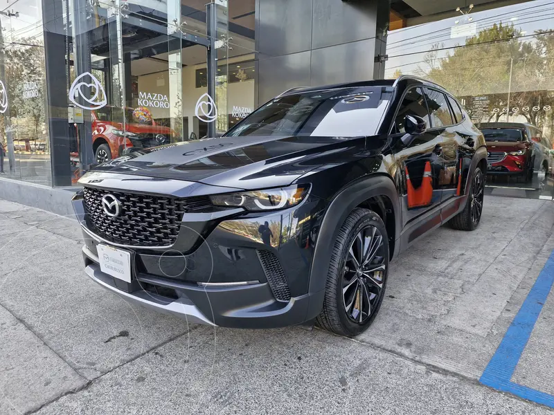 Foto Mazda CX-50 Signature usado (2025) color Negro precio $689,000