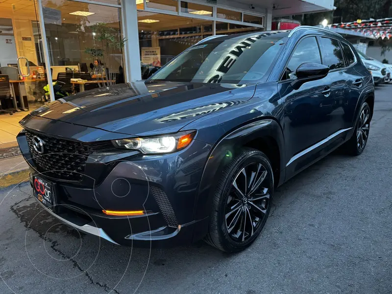 Foto Mazda CX-50 Signature usado (2023) color Azul financiado en mensualidades(enganche $163,228 mensualidades desde $12,482)