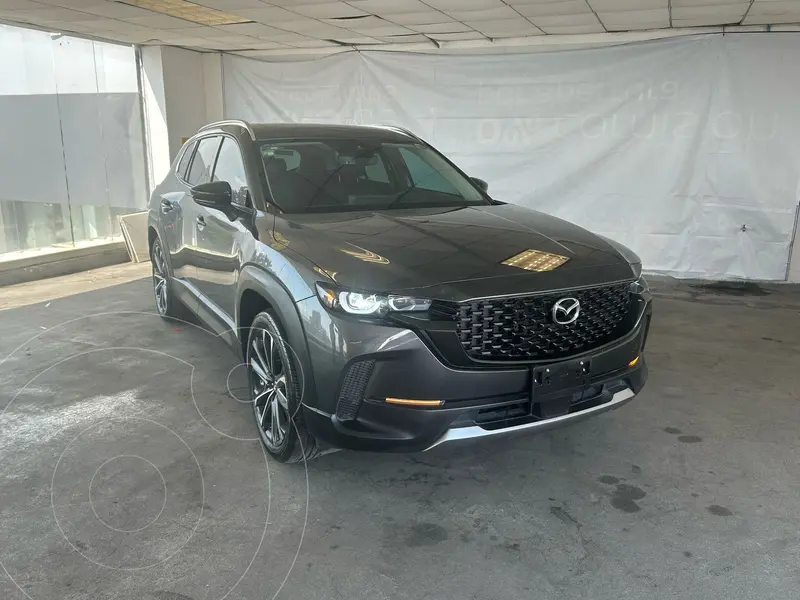 Foto Mazda CX-50 Signature usado (2024) color Gris Oscuro precio $740,000