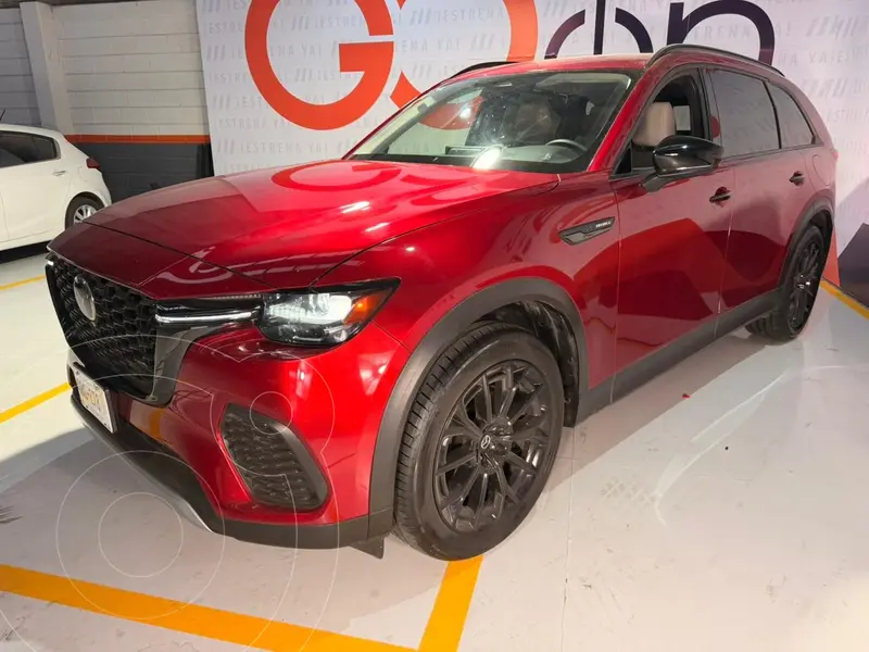 Foto Mazda CX-70 i Grand Touring MHEV usado (2025) color Rojo financiado en mensualidades(enganche $204,102 mensualidades desde $15,608)