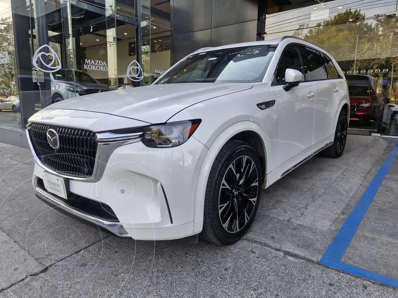 Foto Mazda CX-90 Signature MHEV usado (2025) color Blanco precio $857,000