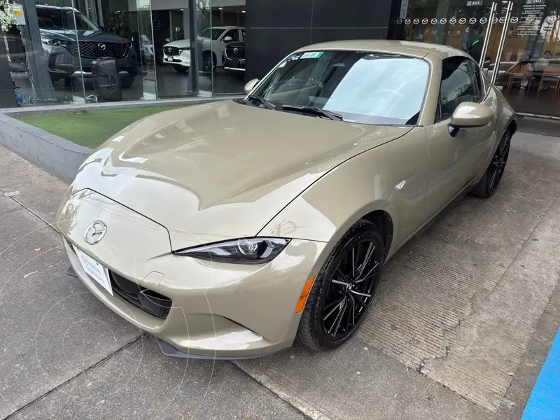 Foto Mazda MX-5 RF i Grand Touring usado (2024) color Bronce precio $597,000