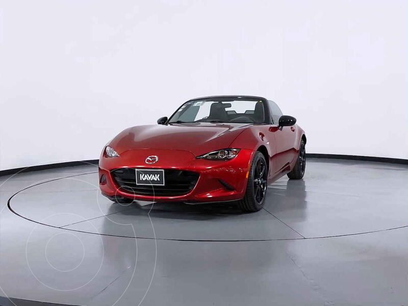 Foto Mazda MX-5 i Sport usado (2019) color Rojo precio $381,999