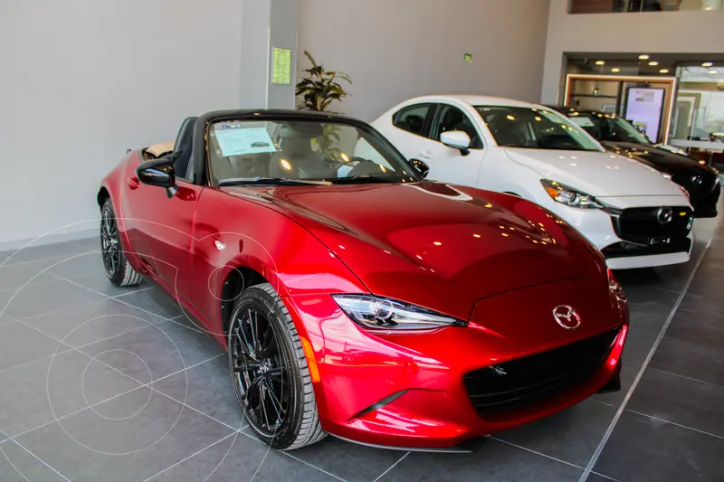 Foto Mazda MX-5 i Sport nuevo color Rojo precio $529,900